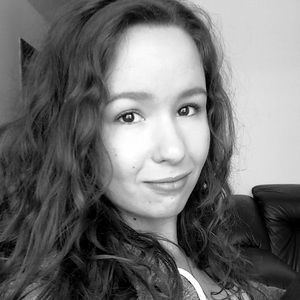 Meet your Posher, Pauline